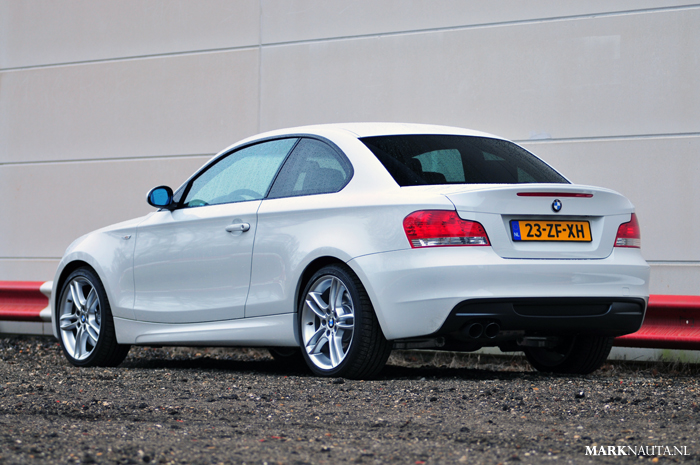 BMW 135i cars view